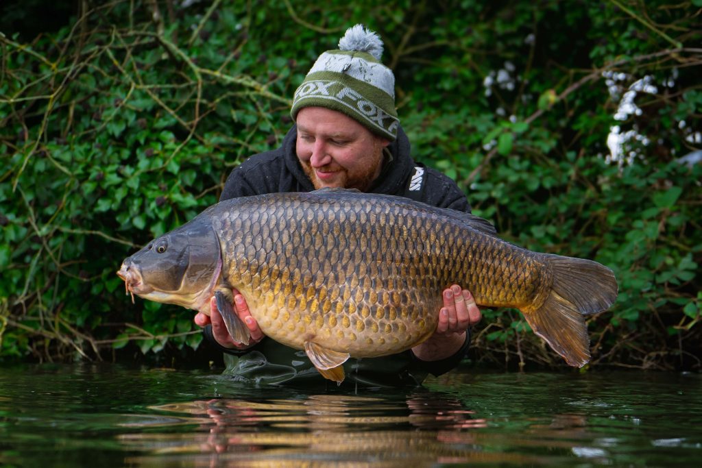 40lb 4oz common horcott lakes